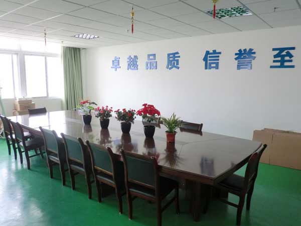 生產(chǎn)車間，研發(fā)人員開會廳